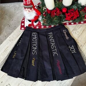 Red Valentino 💫 Skirt 💫